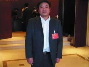 李运城(帮个忙哪位老师求指教，黄石好的低温镀锌线供应商，低温镀锌...)