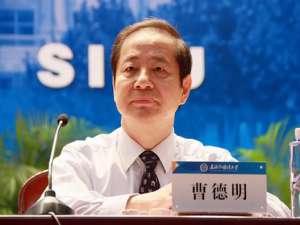 曹德明(麻烦老司机们！你们谁明白 广州资深的外校冲刺班，外校冲刺...)
