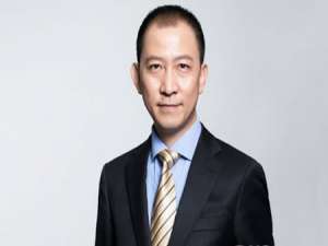 罗军(主角叫罗军的保安小说?)