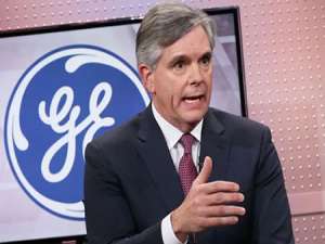 劳伦斯·卡尔普(美国商界的象征，GE的地位还保得住吗?)
