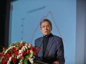 许小年(郎咸平怎么评价许小年和谢国忠?)