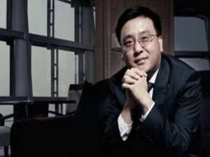 张亚勤(张亚勤无论在学术上还是资历、年龄、经历上都比陆奇只高不低，为什么在百度的地位反而低于陆奇呢?)