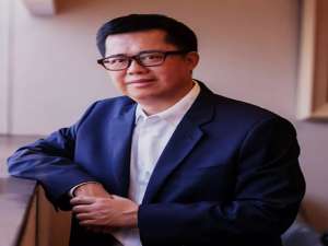 管飞(请问锦绣控股集团董事长是谁?)