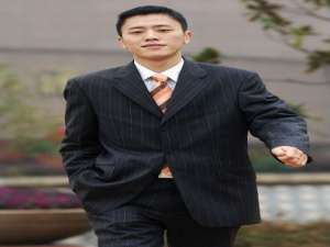 何彬(快女何彬的资料和图片?)