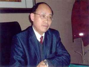 冯松云(你好，冯律师:我的车脱审19天出现交通事故对事故责任划分有影)