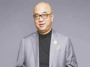 马悦(马悦和初寒是什么小说里面的人物?)