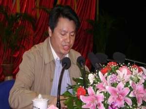 钟崇武(赵丽颖和贾乃亮入职互联网直播公司是玩票吗?)