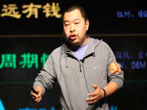 张凯磊(学霸君的法人张凯磊已圈钱跑路，学霸君系统关闭孩子无法上课...)