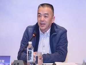 贺正刚(乐山最大豪宅?)