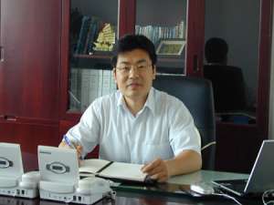 张忠(内蒙古能源建设投资集团外部董事张忠被查是怎么回事?)