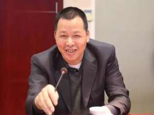 朱家炼(朱律师你好，我父亲的一个同事以高利息为饵让我爸担保帮他借...)