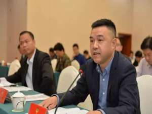 邱允滔(金塑企业集团(上海)有限公司怎么样?)