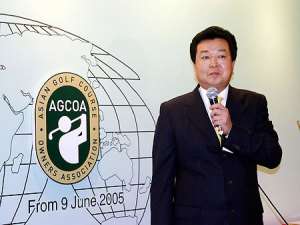 严彬(严彬是个怎样的人?)