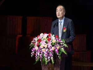 丁伟(电视剧《亮剑》中的丁伟是纵队司令，为何仅授少将衔?)
