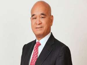 郑家纯(周大福集团董事长?)