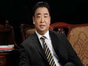 张培(上海播音员张培是什么病死的?)