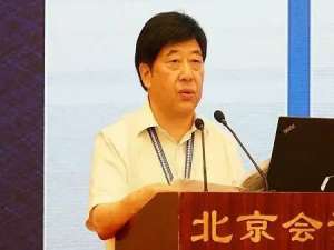赵作斌(广信集团董事长是谁?)