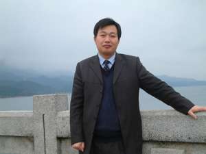 王赛武(王律师：您好！我带二十几工人在工地施工、由于劳务公司末及...)