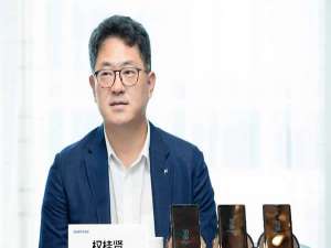 权桂贤(iPhone8为何会在中国遭遇“滑铁卢”?)