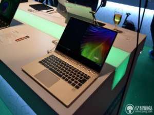 2016新Surface Book对比联想Yoga 910哪个好