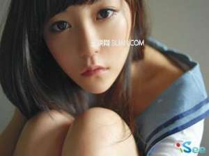 iSee打造地铁清纯广告MM