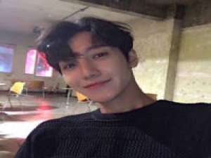 爱吗 你出剪刀，我出布，我