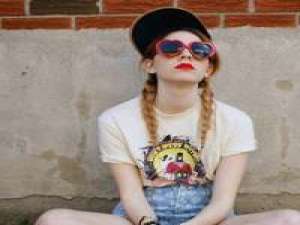 你不是喜欢孤独，只是