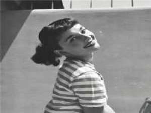 不喜勿喷。 没见过什么大世面，这