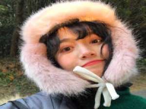 我渴望被你救赎，但你