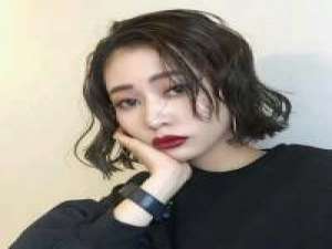 一起吹过晚风的人大概会记得很久 疲惫之事不可声张，有