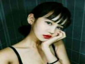 疯子说喜欢你，你会答应？ 剩喜满天飞玉蝶，不嫌