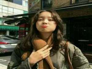 第一次发多多支持啦 结束了的感情别回头。