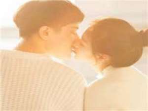 也没什么太大的理想 能一直和你在一起就好... 许你一生爱恋,到地老