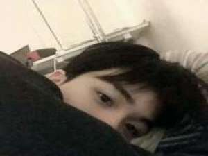 拿图只一声。 明知道想念是深海还一