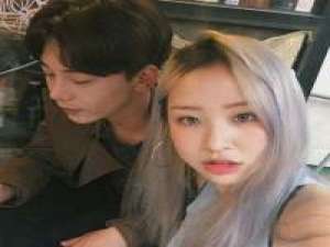 在一起吗  到跨年那天正好99天 我想牵着你的手走完生