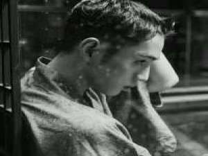 怜取眼前人 慢慢的忍受着你给的伤