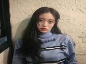 眉眼如??初??   ?? 有时候，你不得不假装