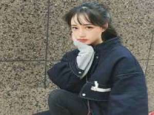 马尾. 其实你也明白，这个年