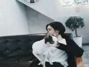 值得被珍惜的是那个跟你说完了晚安就真的... 我本多情之人，如何专
