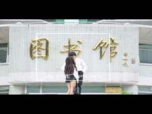 过去了 你知道我们像什么吗”