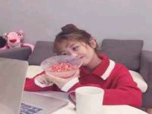 投我以木瓜,报之以琼琚,匪报也,永以为好也... 可以撩你 现在对于喜