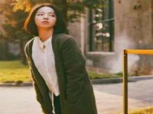 短发女生 忠言逆耳利于行， 良