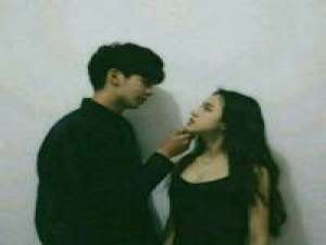 其实，你什么都不是，不过仗着 我爱你 :) 看过我的人都知道在我