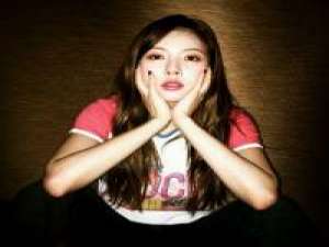 碍你 总要经历一些背叛一些