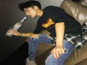 “ 后来想想你也没什么特别的 只是恰好赶... 真实的女孩不完美，完