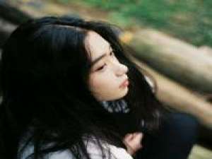 鹿长生：感情死了可生活还在 终于连在远处看你一眼