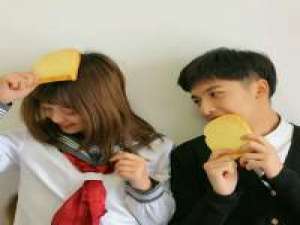 拿图给花。 我很想你 一天数不清