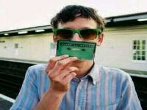 总是以惶恐的心去想像