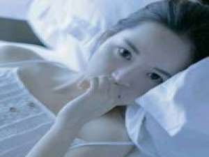 一个人醒  一个人睡. 生活就是一面镜子，你