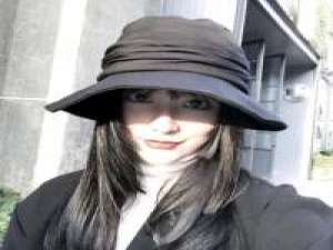 . 我不要一个人长大 我